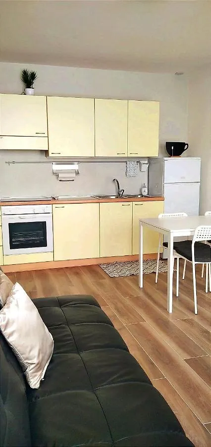 Appartement Il Giardino Di Laura à Toscolano Maderno